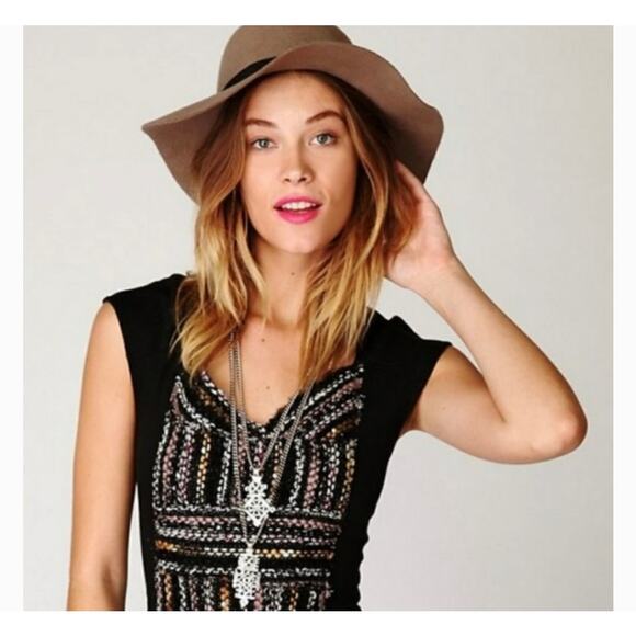 Free People Boucle Knit Bodycon Cap Sleeve Dress Little Black Dress LBD S Small - Picture 7 of 14